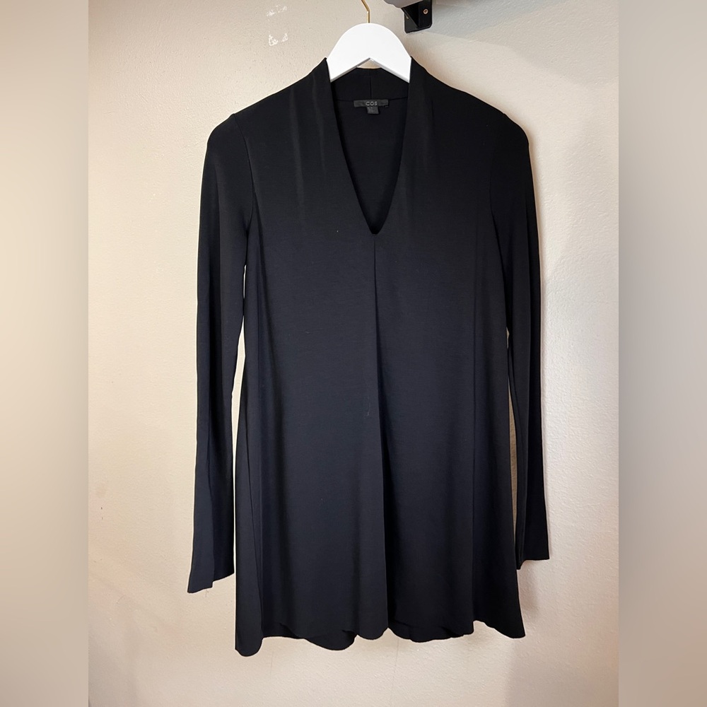 COS Elegant Black Long Sleeve Women's Top